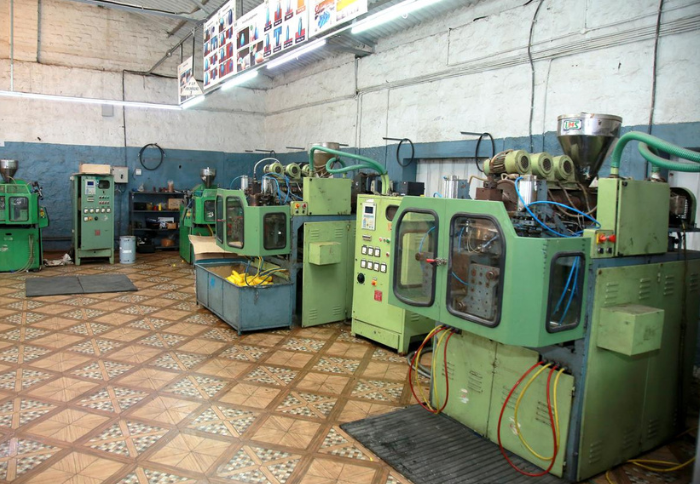 BLOW MOULDING
